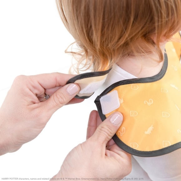 New 6-24m Harry Potter x Bumkins The Golden Snitch waterproof bibs. 3 pack. BNWT - Picture 3 of 7